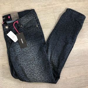 Torrid - Ombré Leopard Print Skinny Jeans
